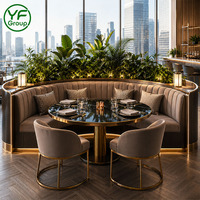 Meubles de restaurant sur mesure, en velours, avec base en acier inoxydable, banquettes avec table et chaises pour bistrot et hôtel