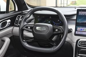 Pour Geely Boyue L luxe SUV nouveau Euro VI émission boîte de vitesses automatique direction à gauche foncé Camping chaise lumière <span class=keywords><strong>essence</strong></span> carburant - Product Image 2