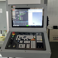 Centre d'usinage vertical CNC intelligent VMC1160 avec système KND AI, pour l'automobile, la fabrication de moules, le fraisage de composants mécaniques