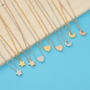 Collana Impermeabile in Acciaio Inossidabile con Ciondolo Cuore, Luna e Stella Placcato Oro 18k, Gioielli Raffinati per Donna e Ragazza, Regalo all'Ingrosso - Product Image 1