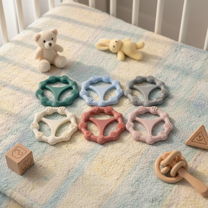 <span class=keywords><strong>Anneau</strong></span> <span class=keywords><strong>de</strong></span> <span class=keywords><strong>dentition</strong></span> en silicone sans BPA, jouet à mâcher doux, forme ronde, facile à saisir, texturé, pour bébés et enfants unisexes - Product Image 2