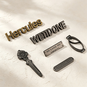 Étiquette métallique dorée personnalisée avec logo de marque pour accessoires vestimentaires, étiquette en relief, plaque métallique, étiquette pour plantes - Product Image 5