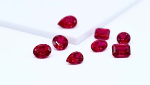 Rộng rãi cao cấp <span class=keywords><strong>Ruby</strong></span> hình bầu dục cắt Pigeon máu đỏ phòng thí nghiệm đá quý lỏng đá quý Bán Buôn Đồ trang sức làm vòng vòng Vòng cổ - Product Image 3