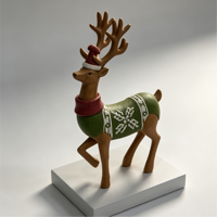 Figurine de renne de Noël avec pull vert, en résine, style nordique, décoration de cerf pour la table de Noël à la maison