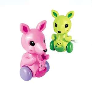 Sıcak satış karikatür hayvan rüzgar kadar çalışma atlar plastik kanguru oyuncaklar 12 adet set