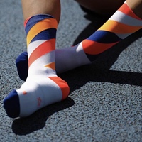 Chaussettes de cyclisme anti-ampoules personnalisées, chaussettes de course à pied respirantes avec logo personnalisé, acceptant la conception sur mesure