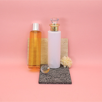 Conteneur Cylindrique PET à Large Ouverture Personnalisable pour Sérigraphie, avec Fermeture en Cristal Doré, Épaule Plate et Fine, Idéal pour les Produits Corporels