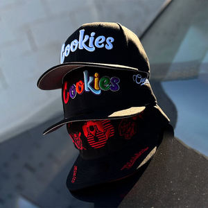 Nouvelle conception, casquettes de haute qualité en daim <span class=keywords><strong>noir</strong></span> et satin, style hip-hop, broderie 3D, 100% originales, casquettes à 5 panneaux, casquettes <span class=keywords><strong>snapback</strong></span> originales - Product Image 1