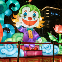 Lanterne de clown colorée personnalisée pour les fêtes, Thanksgiving, le Poisson d'avril, les blagues au bureau et la décoration amusante pour les soirées à la maison