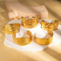 Ensemble de bracelets en acier inoxydable anti-ternissement Jeutelis, designs minimalistes variés, bijoux tendance pour femmes, cadeau