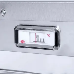 Equipo de Restaurante Comercial en Oferta, Vitrina Exhibidora de Alimentos Calientes de Acero Inoxidable y Vidrio, y Gabinete Eléctrico - Product Image 3