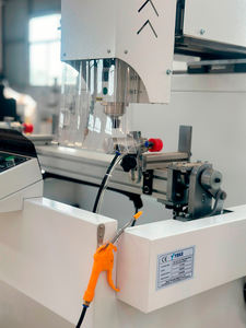 Sistema Profesional de Perforación y Fresado CNC de Alta Velocidad para la Producción de Puertas y Ventanas de Aluminio de Alta Precisión - Product Image 5
