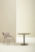 Ensemble de table et chaises de jardin en aluminium avec corde tressée, design moderne, durable et imperméable, empilable