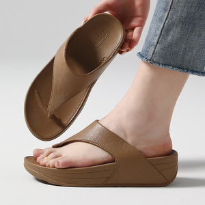 Women's Summer Platform Flip Flops Cork Insole Thick Sole Plus Size Casual Comfortable Solid Color Toe Eco-Friendly - Product Image 3