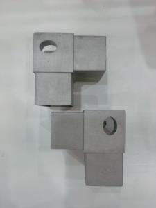 Elektrik dolabı profil derz döküm uygulaması için alüminyum alaşımlı evrensel köşe - Product Image 4