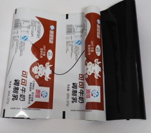 Materiale <span class=keywords><strong>per</strong></span> <span class=keywords><strong>Imballaggio</strong></span> Flessibile, <span class=keywords><strong>Pellicola</strong></span> Plastica <span class=keywords><strong>per</strong></span> Confezionamento Latte, Film PE Stampato Bianco e Nero <span class=keywords><strong>per</strong></span> <span class=keywords><strong>Imballaggio</strong></span> Latte - Product Image 2