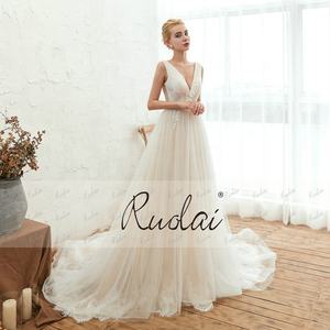 Ruolai ASA28348 Sexy vestido de <span class=keywords><strong>novia</strong></span> con apliques de encaje volantes tul cuello en V A-Line nupcial barato vestido de boda de playa - Product Image 2