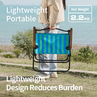 Chaise de camping pliable en acier au carbone portable avec plateau latéral et porte-gobelet pour la pêche - 2,2 kg, pliage à une seule action
