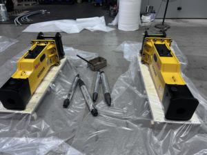 For SB43 <b>Box</b> Type Hydraulic Breaker with Engine Motor 6-9 Tons Excavators 1 Year Warranty Wooden <b>Crate</b> Packing 75mm Chisel - Product Image 5