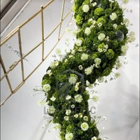 Structure en maille métallique personnalisée, fleurs artificielles, installation d'atrium, grande sculpture florale pour la décoration d'événements en centre commercial