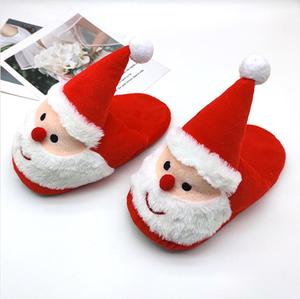 Pantoufles antidérapantes de Noël pour la maison et les enfants, sandales d'hiver antidérapantes en peluche pour hommes et femmes - Product Image 6