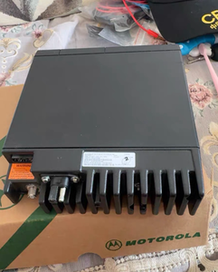 Radio Móvil VHF/UHF de Largo Alcance para Automóvil <span class=keywords><strong>Motorola</strong></span> GM300, 25W, 16 Canales, Resistente al Agua IPX6, <span class=keywords><strong>Walkie</strong></span> <span class=keywords><strong>Talkie</strong></span> de Grupo - Product Image 4