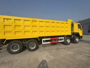 Camión volquete 8x4 usado de <span class=keywords><strong>segunda</strong></span> <span class=keywords><strong>mano</strong></span> en stock - Product Image 5