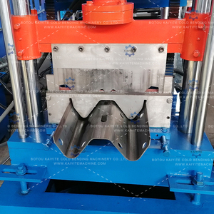 Machine automatique de formage à rouleaux pour garde-corps routier, profil W, équipement de barrière antichoc en acier à 2/3 ondulations avec garantie de 2 ans - Product Image 5