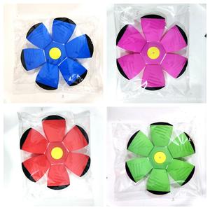 Großhandel 2,5 Zoll UFO Hund Flying Discs Ball Outdoor Flat Throw Doggy Deformation Rebound Ball Vier Farben Glow Dog Ball - Product Image 5