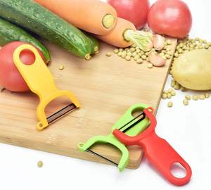 Éplucheur de pommes de terre en plastique PP noir, forme droite, pour une expérience agréable, outil pour fruits et légumes – Offre Spéciale - Product Image 2