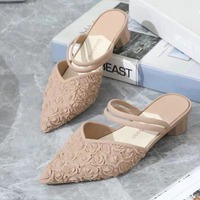 Nouvelles mules pour femmes 2026 à motif floral rose, à bout pointu et talon carré, sandales polyvalentes élégantes à bout fermé et à talon ouvert, transformables en deux modèles