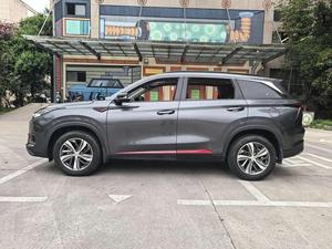 Changan CS75 Plus Uni-K IDD 2023, SUV Usado de Gasolina con Caja de Cambios Automática, <span class=keywords><strong>Modelos</strong></span> 2017-2025, Interior Oscuro, Fabricante Chino - Product Image 3