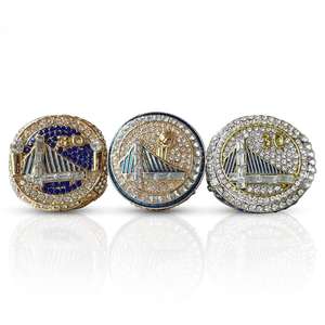 Vente en gros de bagues pour champions de <span class=keywords><strong>basket</strong></span>-ball personnalisées, bague de championnat <span class=keywords><strong>Golden</strong></span> <span class=keywords><strong>State</strong></span> <span class=keywords><strong>Warriors</strong></span>, <span class=keywords><strong>ensemble</strong></span> de 4 pièces, bijoux de haute qualité pour hommes - Product Image 2