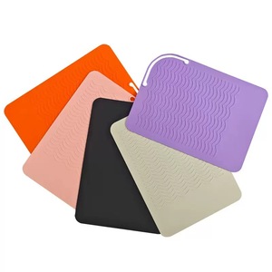 Alfombrilla de Silicona con Logotipo Personalizado, Alfombrilla para Plancha de Pelo, Alfombrilla Resistente al Calor para Herramientas de Peinado, Alfombrilla Térmica - Product Image 5