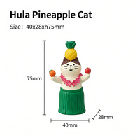 Miniature de scène en résine, faite main et peinte à la main, style minimaliste, tendance Instagram, avec figurines d'animaux (chat), plateau en forme de jupe en herbe et rangement ananas.