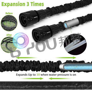 Tuyau extensible en TPE noir avec buse de pulvérisation à 7 fonctions en PP, adaptateur 1/2 et 3/4 pouce - Product Image 3