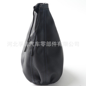 Funda Protectora Universal para Palanca de Cambios de General Motors, Negra con Costuras Rojas, para Reemplazo o Reparación - Product Image 4