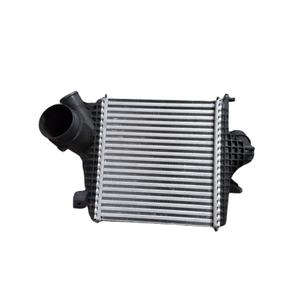 KEBEL Vente à Chaud Pièces de Voiture <span class=keywords><strong>Intercooler</strong></span> 4M0145803BP OEM 4M0145804BR Système de Refroidissement Automatique Refroidisseur de Voiture pour <span class=keywords><strong>AUDI</strong></span> <span class=keywords><strong>Q7</strong></span> 2015 - Product Image 2