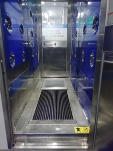 Tự động cảm ứng phun khởi động tay tự động cân đối cổng nhân viên vệ sinh trạm - Product Image 5