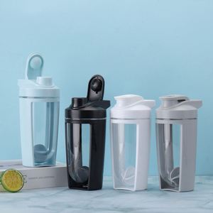 ขวดเชคโปรตีนใส 650 มล. ปลอดสาร BPA พร้อมโลโก้สั่งทำ ป้องกันการรั่วซึม ผลิตจากพลาสติก สำหรับออกกำลังกาย ฟิตเนส พร้อมลูกบอลผสม ขายส่ง - Product Image 4