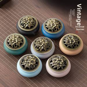 Brûleur d'encens vintage en céramique à trois pieds, petit brûleur d'encens en spirale, porte-moustiquaire, emballage en boîte en papier Dehua - Product Image 1