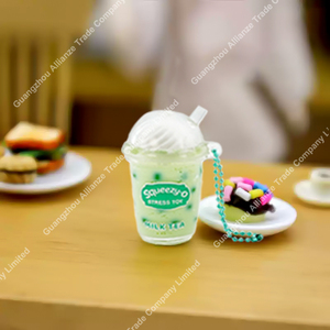 8 styles de porte-clés mignons en TPR, crème glacée, Kawaii, créatifs, en caoutchouc 3D, pendentifs en forme de tasse, porte-clés Boba, boissons aux bulles, breloques, cadeaux - Product Image 5