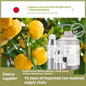 Origine Fourniture directe Japon <span class=keywords><strong>Yuzu</strong></span> <span class=keywords><strong>Huile</strong></span> <span class=keywords><strong>essentielle</strong></span> Organique Distillée Aromathérapie Soins de la peau Matière première Japon <span class=keywords><strong>Yuzu</strong></span> <span class=keywords><strong>Huile</strong></span> <span class=keywords><strong>essentielle</strong></span> - Product Image 2