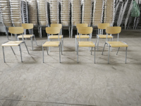 Chaise d'école empilable en contreplaqué avec table intégrée, chaise d'étude ergonomique pour étudiant à structure en acier, chaise de formation en bois, chaise d'événement