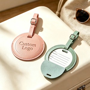 Étiquettes de bagage en cuir PU avec logo personnalisé, fenêtre d'identification transparente, sangle intégrée, vente en gros, étiquettes de valise de voyage, cadeau - Product Image 1