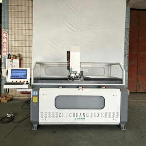 Machine de fraisage et de perçage CNC à double broche Z-3000 pour le travail des cadres de murs-rideaux en aluminium, haute précision, 380V - Product Image 4