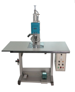 Meilleur <span class=keywords><strong>soutien</strong></span>-<span class=keywords><strong>gorge</strong></span> sans couture pour petite machine de fabrication de poitrine Machine de soudage par points par ultrasons Fabricant de machines Hanfor - Product Image 6