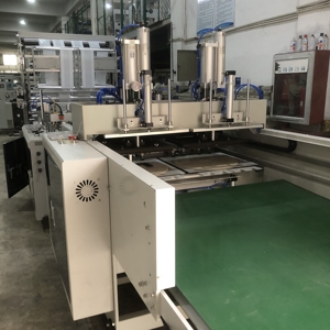 เครื่องทำถุงขยะแบบม้วน2เส้นเครื่องทำถุงขยะย่อยสลายได้ - Product Image 2