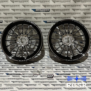 <span class=keywords><strong>ล้อ</strong></span><span class=keywords><strong>แม็</strong></span><span class=keywords><strong>ก</strong></span>ซ์ RCSR Skinnies แบบชิ้นเดียว สีดำ ขอบกัด<span class=keywords><strong>ลาย</strong></span>  รูน็อต 4x100 ผลิตจา<span class=keywords><strong>ก</strong></span>อะลูมิเนียมฟอร์จ  ใหม่ ขนาด 35 มม. สำหรับรถยนต์ฮอนด้า ซีวิค - Product Image 5