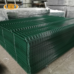 Thiết kế cổ điển dây thép lưới hàng rào dễ dàng lắp ráp đường cao tốc hàng rào nhà máy cung cấp hàn dây lưới hàng rào - Product Image 1